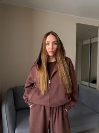 Костюм спортивный тройка