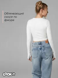 Лонгслив-топ с вырезом для пальца