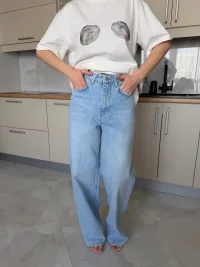 Джинсы широкие голубые