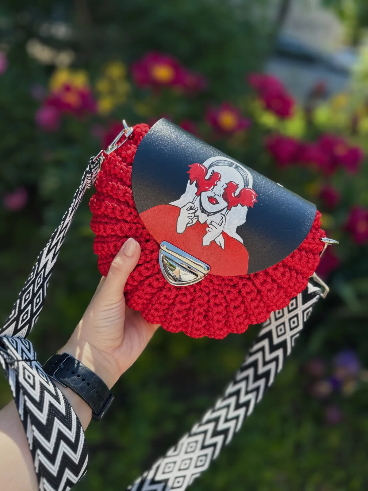 Сумка ракушка с клапаном ручной работы