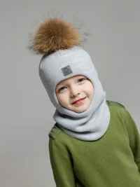 Шапка шлем зимняя серая с утеплителем для мальчика с натуральным помпоном