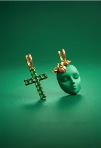 Серьги асимметрия куколка с крестом