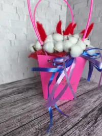 Букет из сухоцветов хлопка и лагуруса