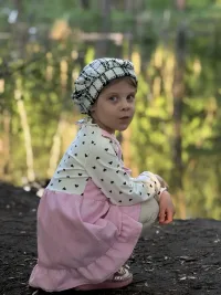 Платье вельветовое с длинным рукавом в садик