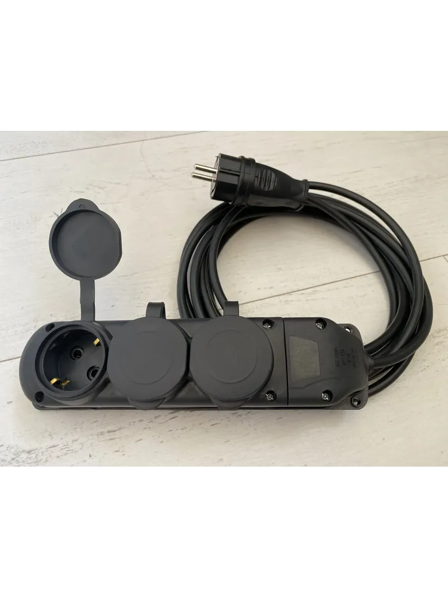 Удлинитель уличный ip44 (ПВС 3х1.5), 3 розетки 50 метров.
