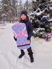 Ледянка мягкая зимняя "Скат" 70x40x5 см прямоугольная детская, с ручками для катания с горки (кошачьи лапки)