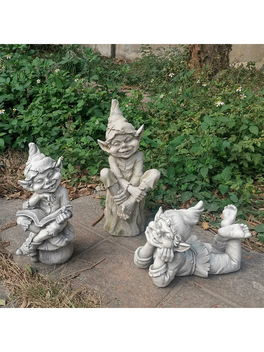 Три озорных гнома
