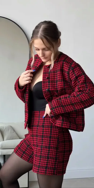 Фото 4 из 7 к публикации компании SHOFF_butigue